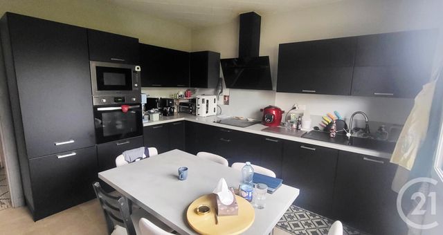 Maison à vendre - 7 pièces - 240 m2 - Desertines - 03 - AUVERGNE