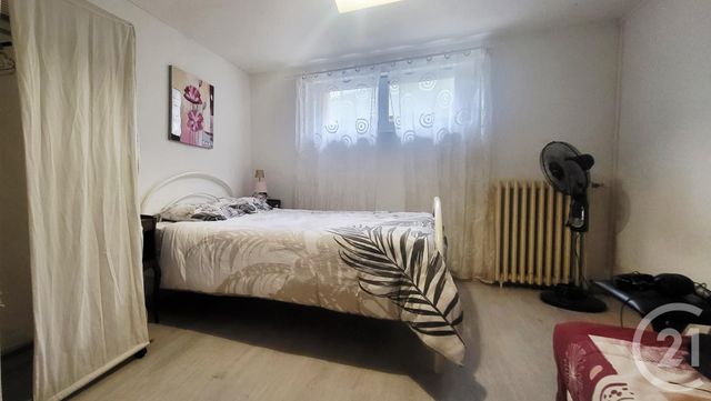 Maison à vendre - 7 pièces - 240 m2 - Desertines - 03 - AUVERGNE