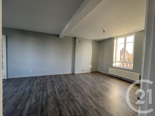 Appartement T3 &agrave; louer - 3 pi&egrave;ces - 76 m2 - Montlucon - 03 - AUVERGNE