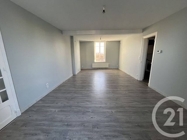 Appartement T3 &agrave; louer - 3 pi&egrave;ces - 76 m2 - Montlucon - 03 - AUVERGNE