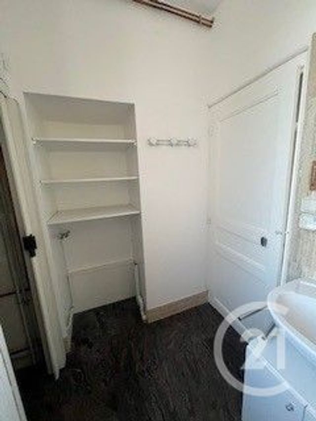 Appartement T3 &agrave; louer - 3 pi&egrave;ces - 76 m2 - Montlucon - 03 - AUVERGNE