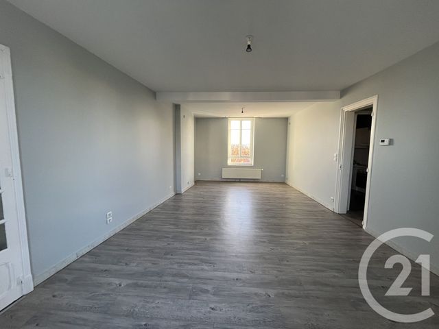 Appartement T3 &agrave; louer - 3 pi&egrave;ces - 76 m2 - Montlucon - 03 - AUVERGNE