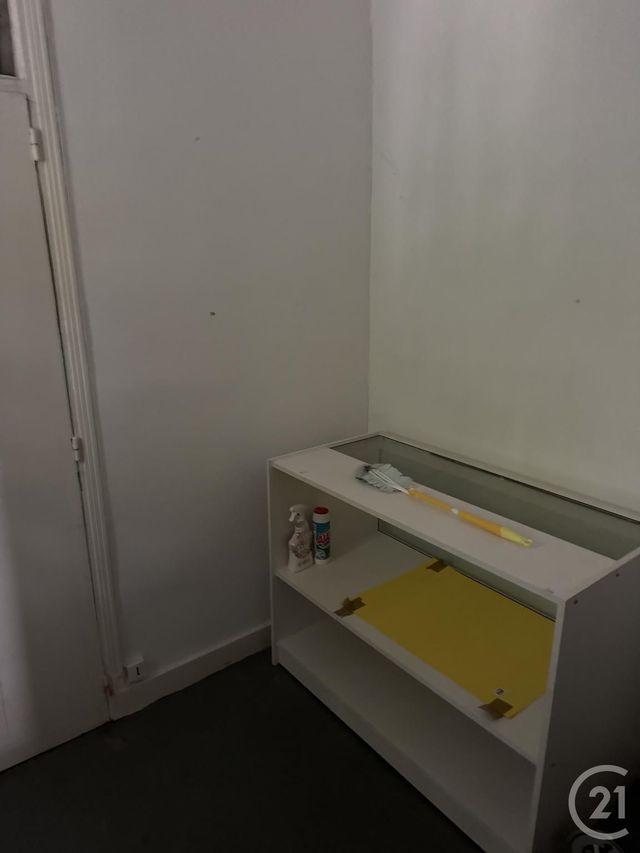 Appartement Local à louer - 2 pièces - 45 m2 - Montlucon - 03 - AUVERGNE