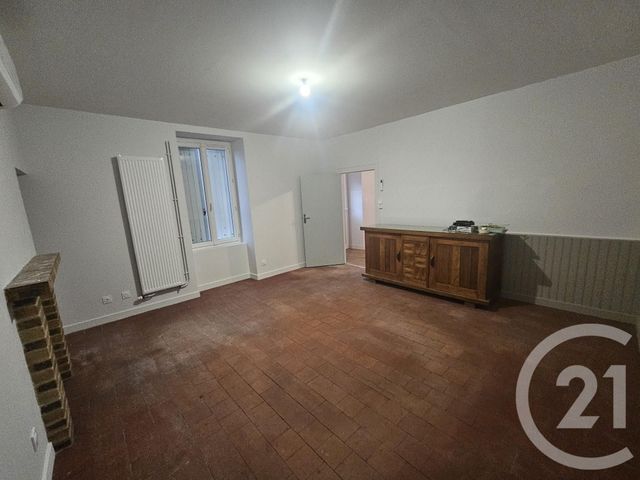 Maison à louer - 4 pièces - 79 m2 - Vallon En Sully - 03 - AUVERGNE