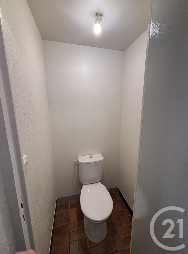 Maison à louer - 4 pièces - 79 m2 - Vallon En Sully - 03 - AUVERGNE