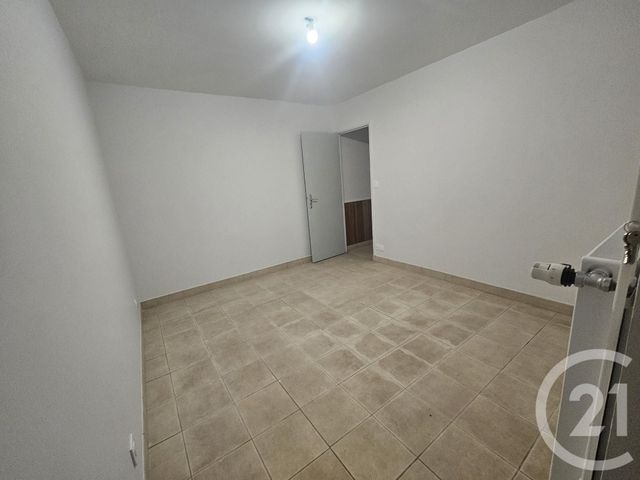 Maison à louer - 4 pièces - 79 m2 - Vallon En Sully - 03 - AUVERGNE