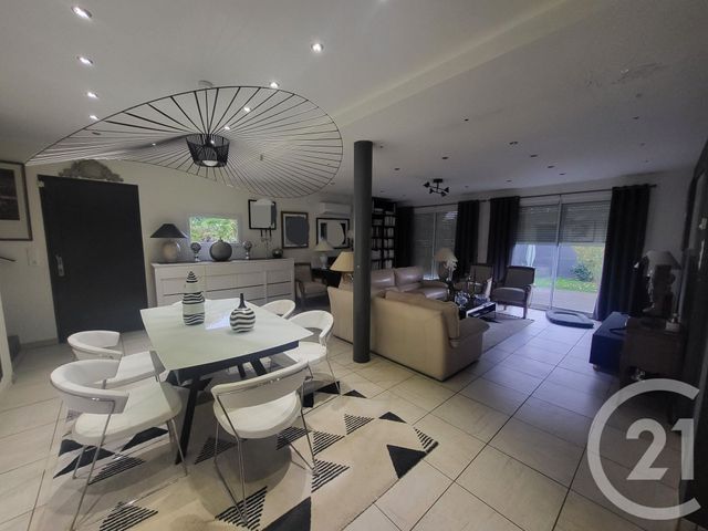 Maison &agrave; vendre - 5 pi&egrave;ces - 153,24 m2 - Boussac - 23 - LIMOUSIN