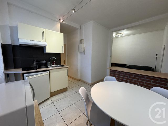 Appartement F2 &agrave; louer - 2 pi&egrave;ces - 40,68 m2 - Montlucon - 03 - AUVERGNE