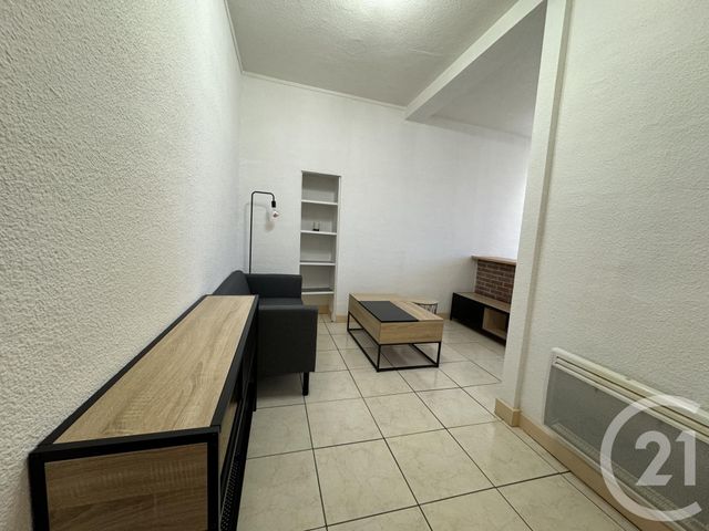 Appartement F2 &agrave; louer - 2 pi&egrave;ces - 40,68 m2 - Montlucon - 03 - AUVERGNE