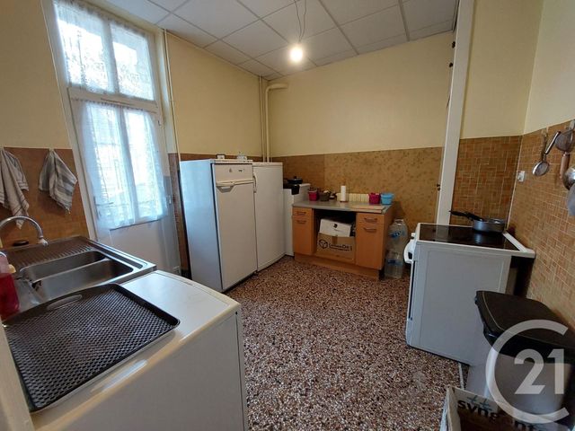 Appartement F3 à vendre - 3 pièces - 106,02 m2 - Montlucon - 03 - AUVERGNE