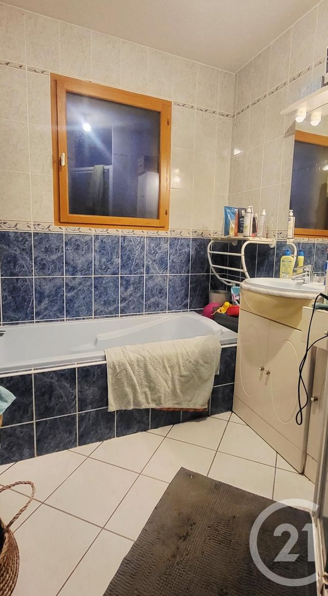 Maison &agrave; vendre - 9 pi&egrave;ces - 183,50 m2 - Domerat - 03 - AUVERGNE