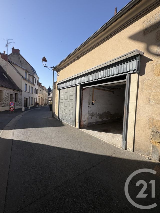 Parking &agrave; louer - 12 m2 - Montlucon - 03 - AUVERGNE