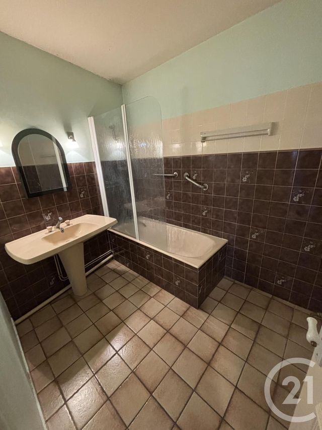 Appartement F3 &agrave; vendre - 3 pi&egrave;ces - 76,24 m2 - Montlucon - 03 - AUVERGNE