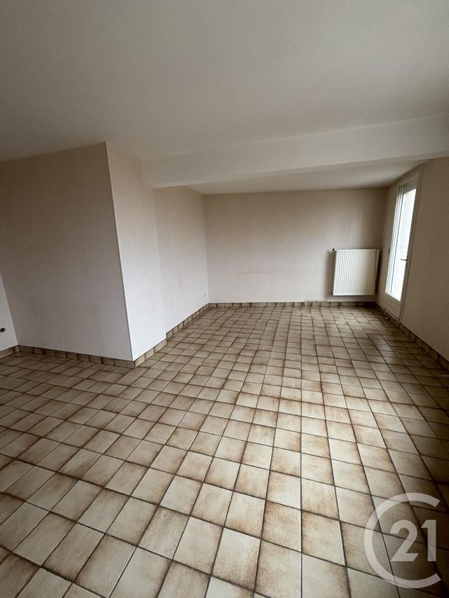 Appartement F3 &agrave; vendre - 3 pi&egrave;ces - 76,24 m2 - Montlucon - 03 - AUVERGNE