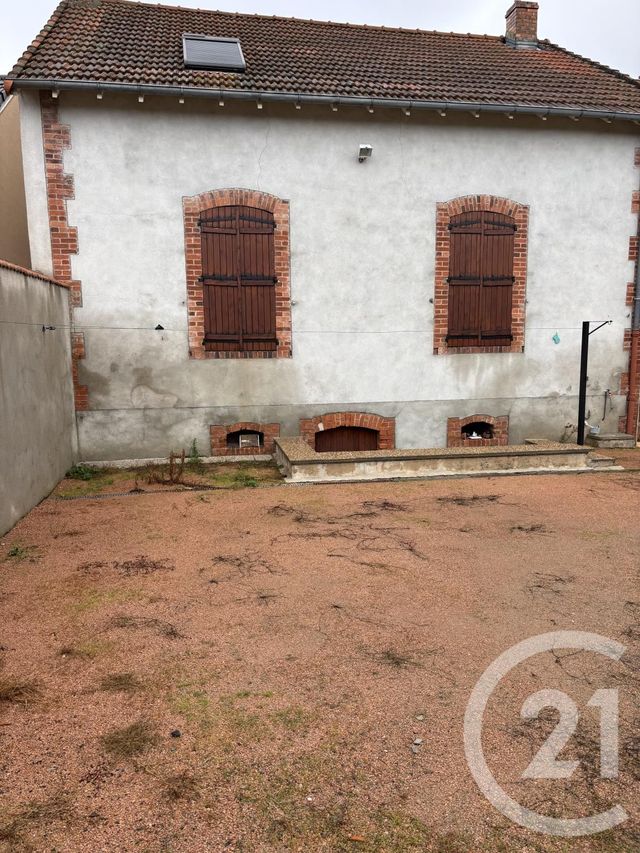 Maison à vendre - 4 pièces - 91,20 m2 - Montlucon - 03 - AUVERGNE