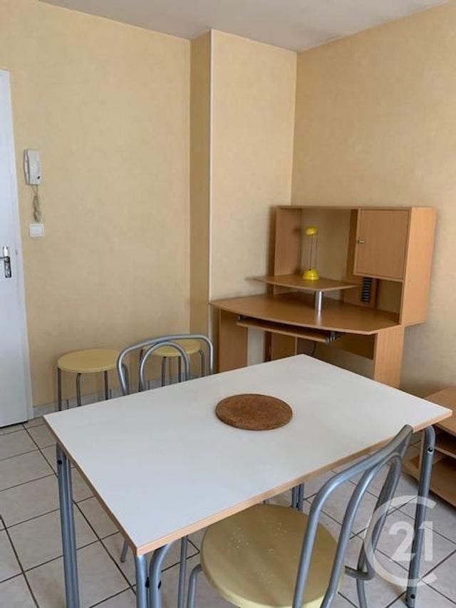 Appartement Studio à louer - 1 pièce - 22,56 m2 - Montlucon - 03 - AUVERGNE