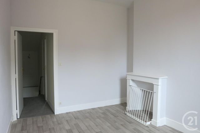 Maison à vendre - 3 pièces - 55 m2 - Montlucon - 03 - AUVERGNE