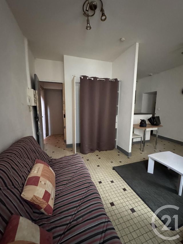 Appartement F1 &agrave; louer - 1 pi&egrave;ce - 24 m2 - Montlucon - 03 - AUVERGNE