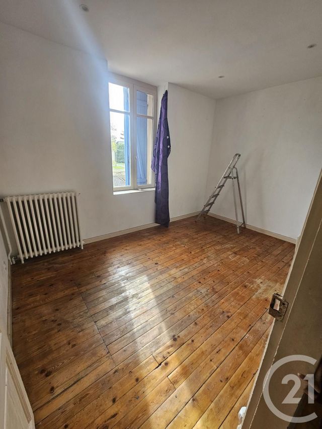 Maison à vendre - 5 pièces - 101 m2 - Montlucon - 03 - AUVERGNE