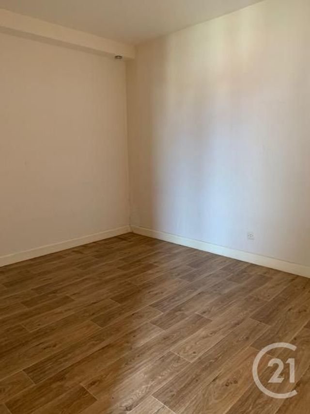 Appartement F3 à louer - 3 pièces - 66,11 m2 - Montlucon - 03 - AUVERGNE