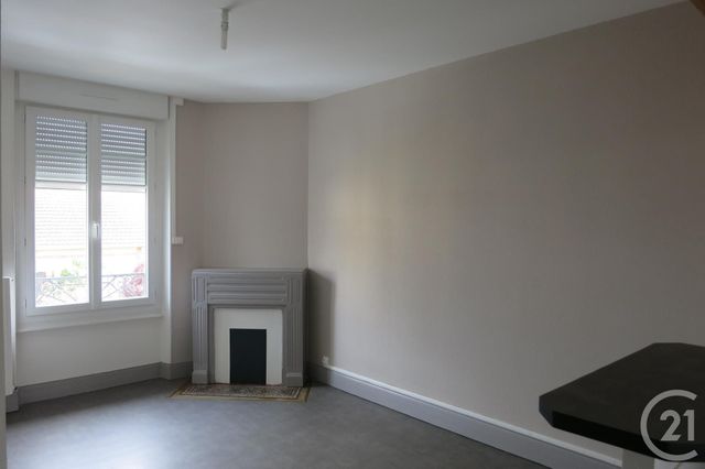 Appartement F3 à louer - 3 pièces - 55 m2 - Montlucon - 03 - AUVERGNE