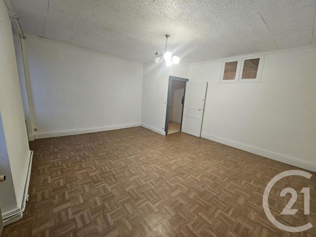 Maison à louer - 4 pièces - 130 m2 - Villebret - 03 - AUVERGNE