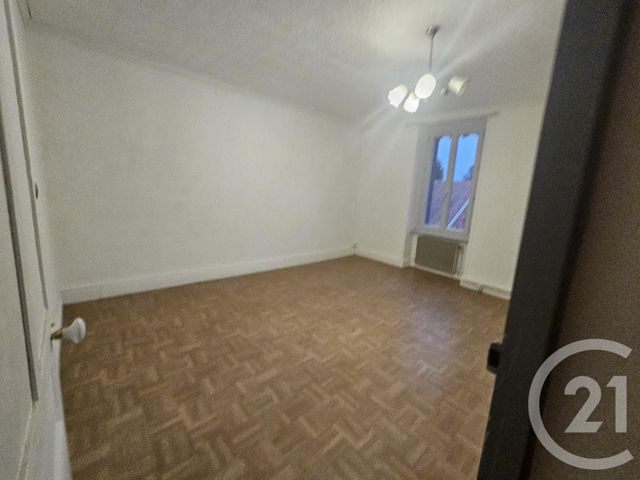 Maison à louer - 4 pièces - 130 m2 - Villebret - 03 - AUVERGNE