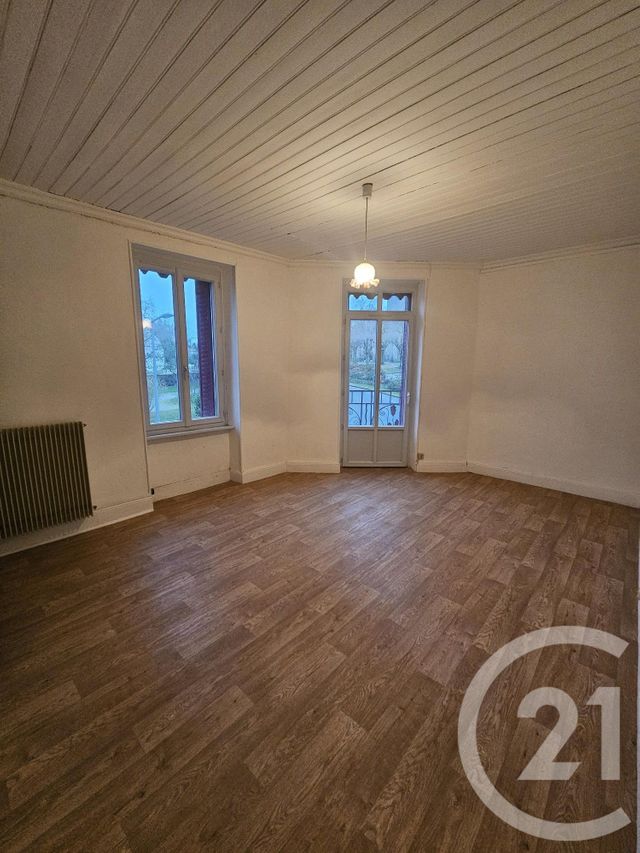 Maison à louer - 4 pièces - 130 m2 - Villebret - 03 - AUVERGNE