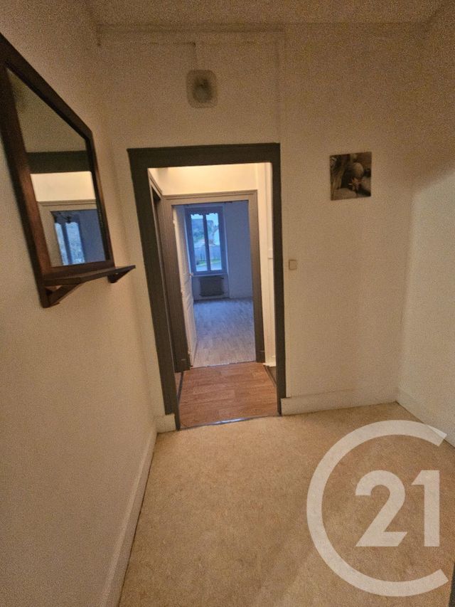 Maison à louer - 4 pièces - 130 m2 - Villebret - 03 - AUVERGNE