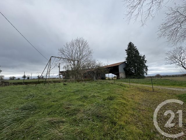 Maison &agrave; louer - 4 pi&egrave;ces - 82,36 m2 - Lussat - 23 - LIMOUSIN