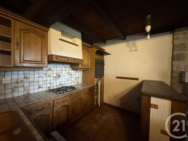 Maison &agrave; louer - 4 pi&egrave;ces - 82,36 m2 - Lussat - 23 - LIMOUSIN