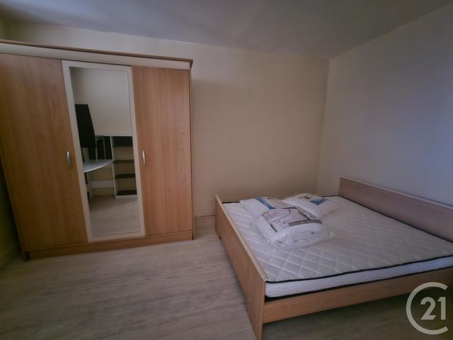 Appartement F3 à louer - 3 pièces - 66 m2 - Montlucon - 03 - AUVERGNE