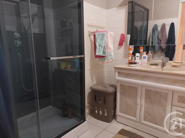 Appartement F3 bis &agrave; vendre - 4 pi&egrave;ces - 88,63 m2 - Montlucon - 03 - AUVERGNE