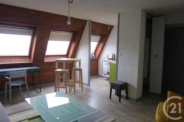 Appartement F2 &agrave; louer - 2 pi&egrave;ces - 35 m2 - Desertines - 03 - AUVERGNE