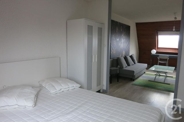 Appartement F2 &agrave; louer - 2 pi&egrave;ces - 35 m2 - Desertines - 03 - AUVERGNE