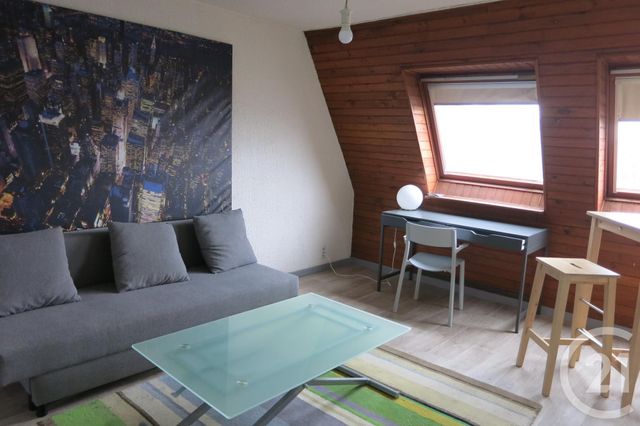 Appartement F2 &agrave; louer - 2 pi&egrave;ces - 35 m2 - Desertines - 03 - AUVERGNE