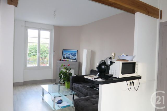 Appartement F3 &agrave; louer - 3 pi&egrave;ces - 57 m2 - Montlucon - 03 - AUVERGNE