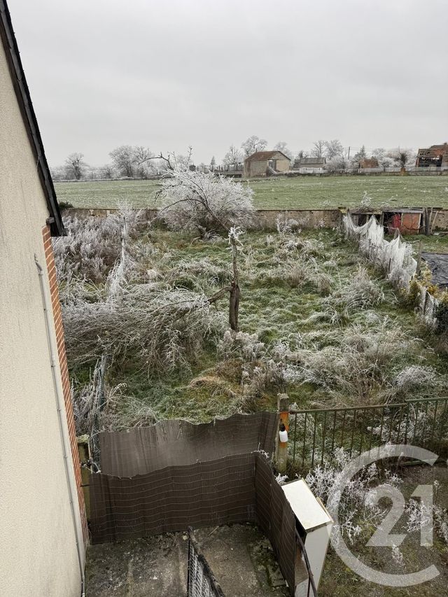 Appartement F4 &agrave; louer - 4 pi&egrave;ces - 84,88 m2 - Lussat - 23 - LIMOUSIN