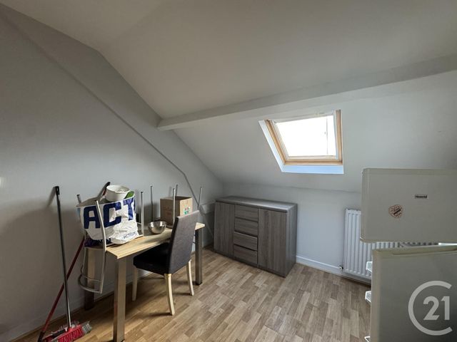 Appartement F1 &agrave; louer - 1 pi&egrave;ce - 22,50 m2 - Montlucon - 03 - AUVERGNE