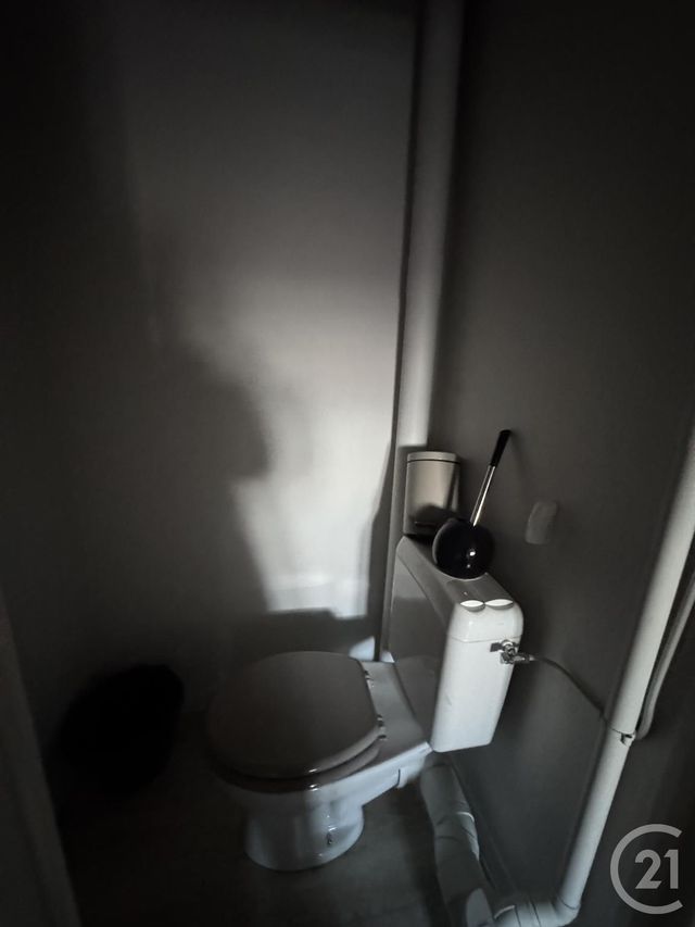 Appartement F1 &agrave; louer - 1 pi&egrave;ce - 22,50 m2 - Montlucon - 03 - AUVERGNE