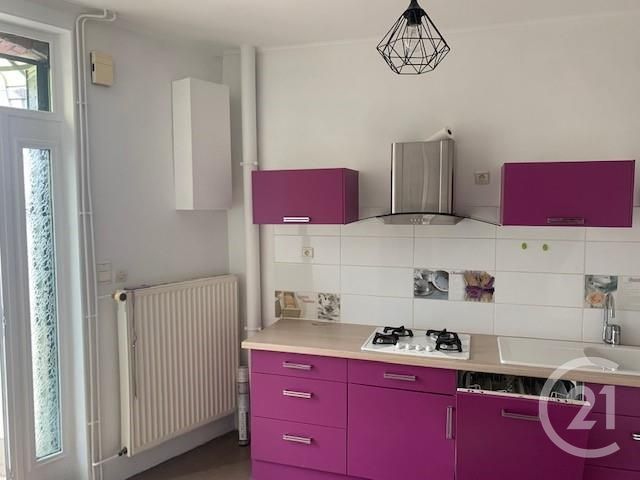 Maison &agrave; louer - 3 pi&egrave;ces - 52 m2 - Montlucon - 03 - AUVERGNE