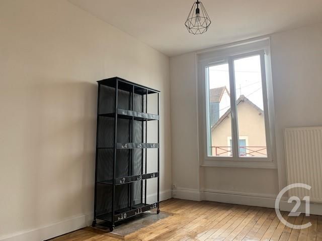 Maison &agrave; louer - 3 pi&egrave;ces - 52 m2 - Montlucon - 03 - AUVERGNE