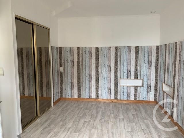 Maison &agrave; louer - 3 pi&egrave;ces - 52 m2 - Montlucon - 03 - AUVERGNE