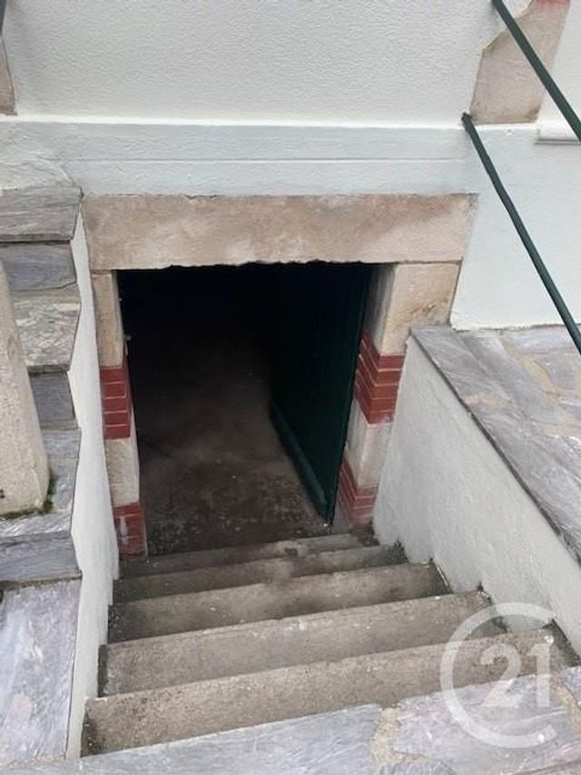 Maison &agrave; louer - 3 pi&egrave;ces - 52 m2 - Montlucon - 03 - AUVERGNE