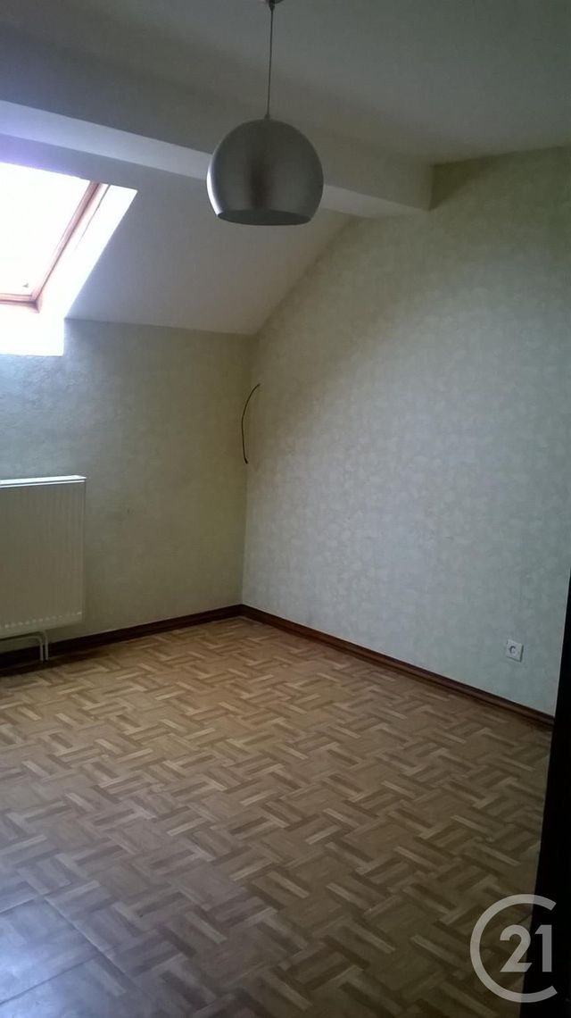 Maison &agrave; louer - 4 pi&egrave;ces - 99 m2 - Neris Les Bains - 03 - AUVERGNE