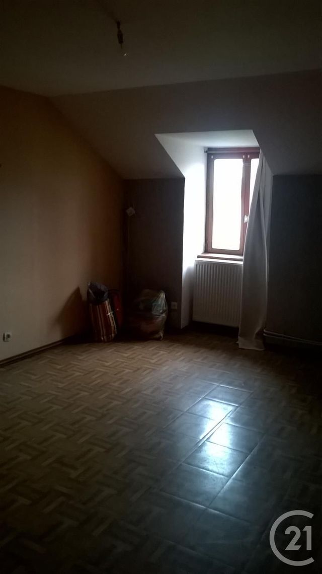 Maison &agrave; louer - 4 pi&egrave;ces - 99 m2 - Neris Les Bains - 03 - AUVERGNE