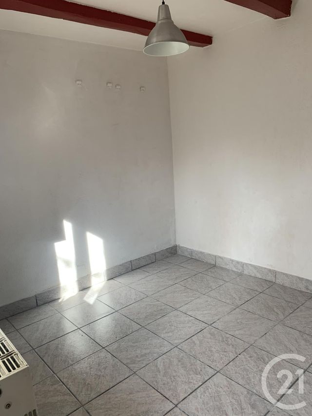 Maison &agrave; louer - 4 pi&egrave;ces - 99 m2 - Neris Les Bains - 03 - AUVERGNE