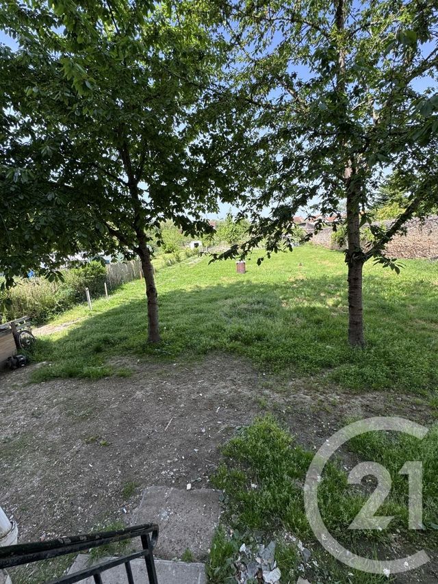 Appartement F3 &agrave; louer - 3 pi&egrave;ces - 46 m2 - Montlucon - 03 - AUVERGNE