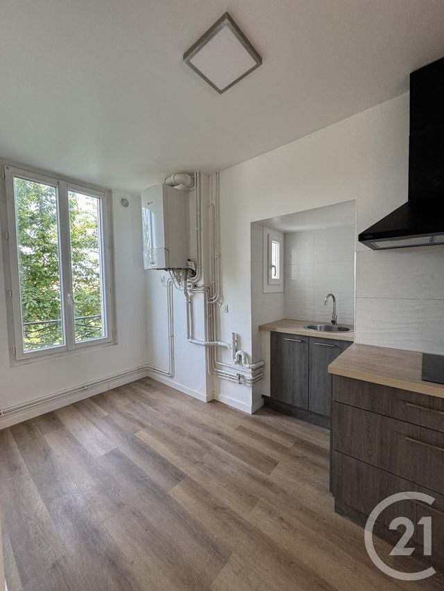 Appartement F3 &agrave; louer - 3 pi&egrave;ces - 46 m2 - Montlucon - 03 - AUVERGNE