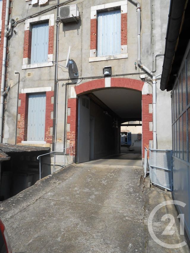 Parking &agrave; louer - 12 m2 - Montlucon - 03 - AUVERGNE